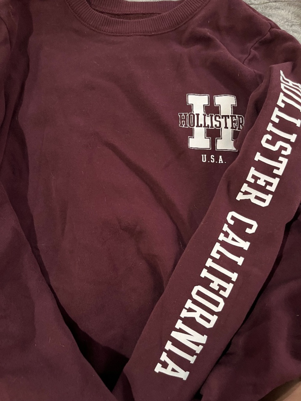 Hollister Crewneck Sweatshirt